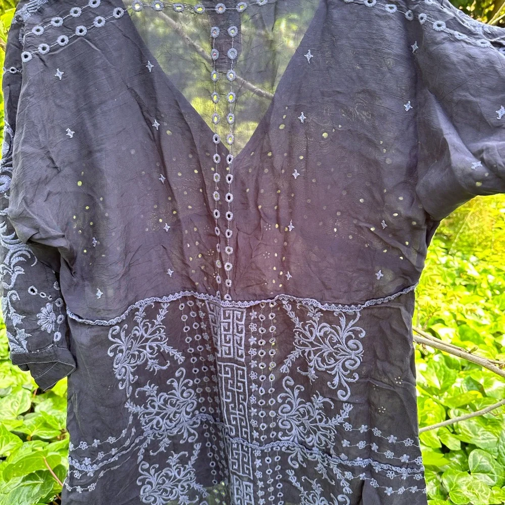 Johnny Was Embroidered Blouse - Picture 4 of 6